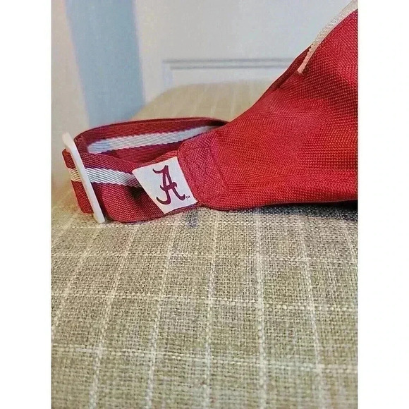 Fannie Pack University of Alabama W/ can koozi Red And Pin Belt Bag Crimson Tide - Picture 7 of 8